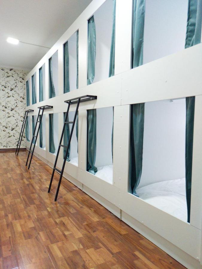 Nomadstan Capsule Hostel كاراكول المظهر الخارجي الصورة