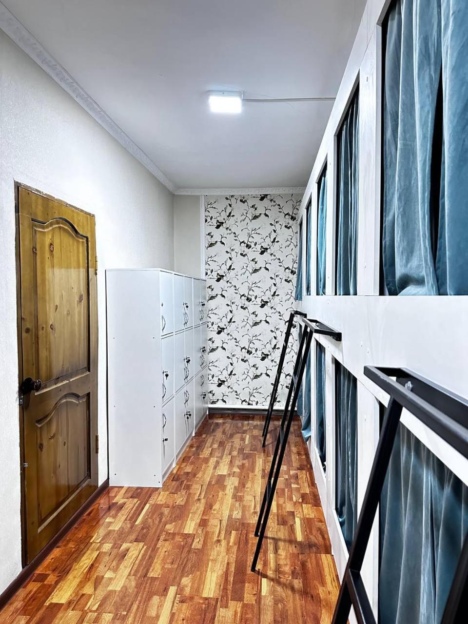 Nomadstan Capsule Hostel كاراكول المظهر الخارجي الصورة