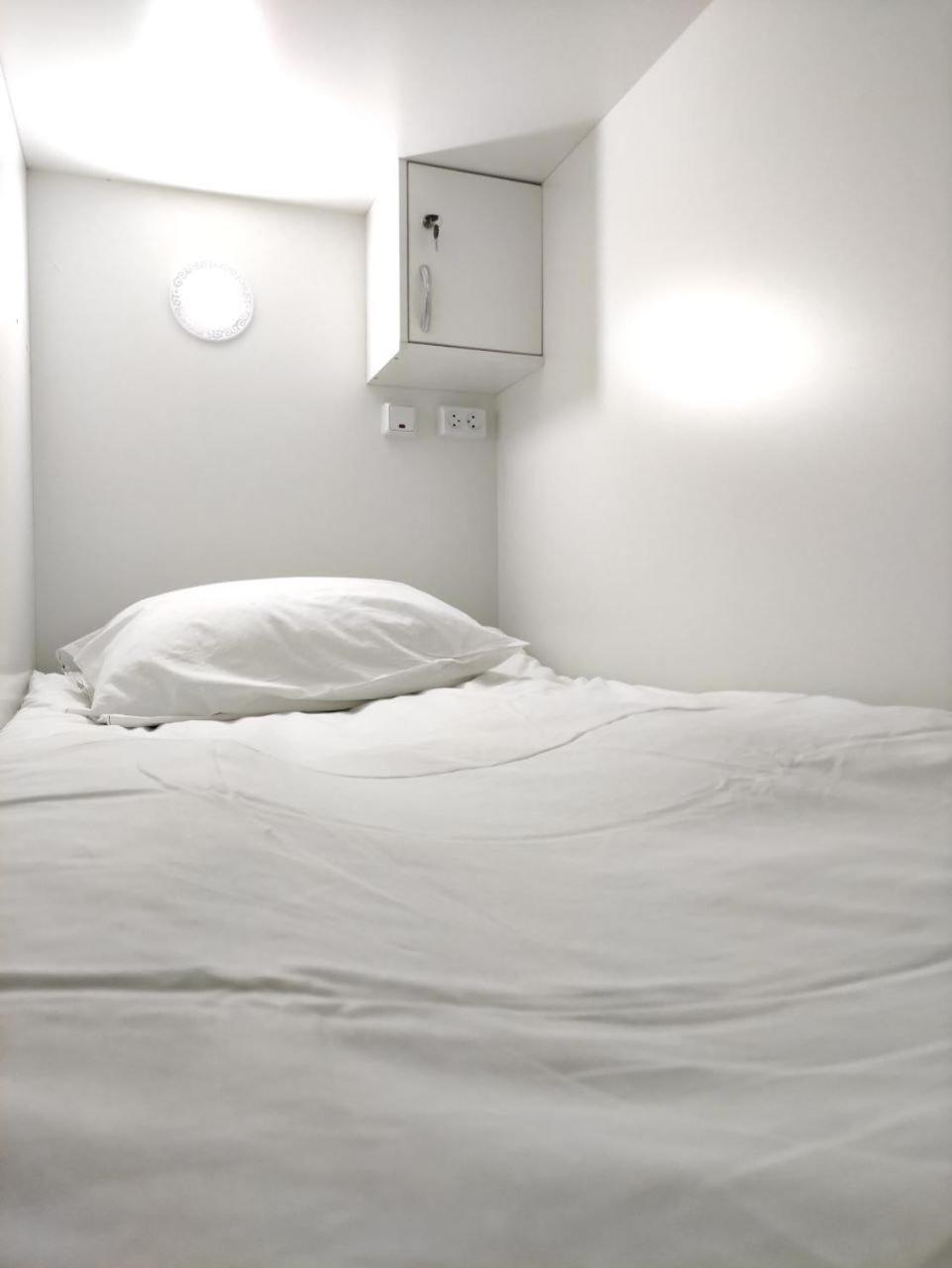 Nomadstan Capsule Hostel كاراكول المظهر الخارجي الصورة